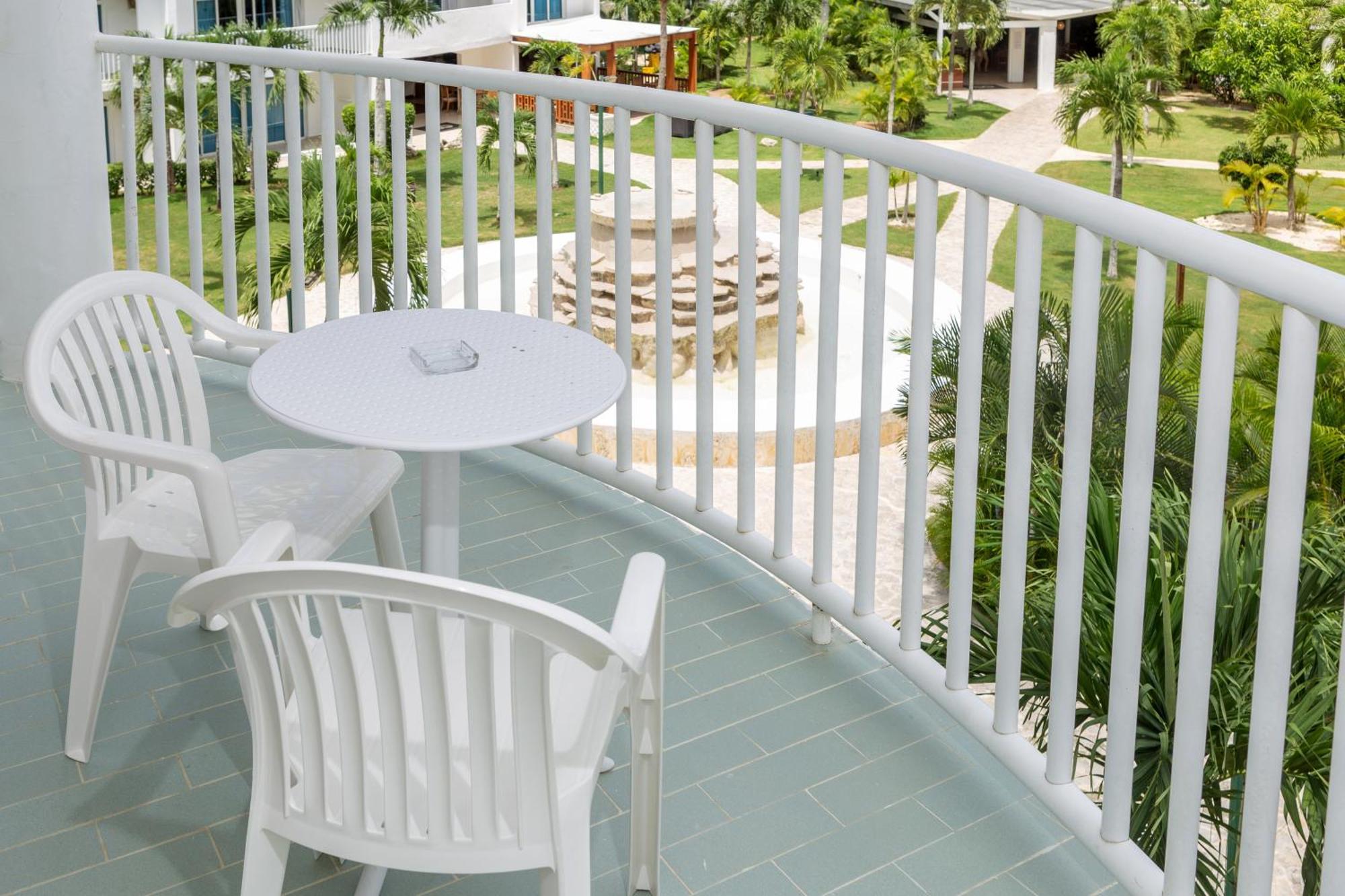 Hotel Hm Alma De Bayahibe (Adults Only) Exterior photo